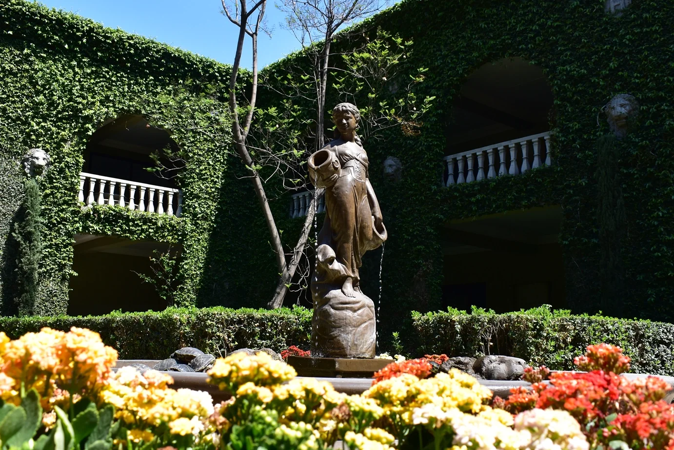 CAMPUS MAGNO LOS REYES